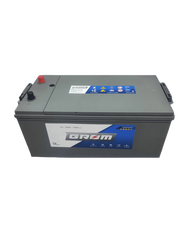На фото: Акумулятор GROM 230Ah 1300A